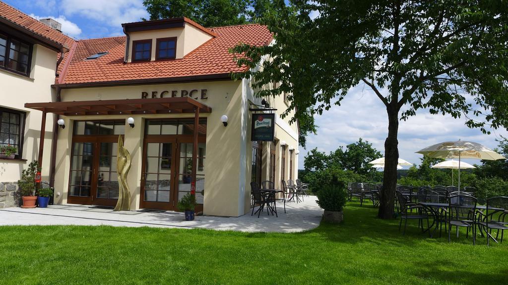 Penzion Fousek Zvíkovské Podhradí Kültér fotó